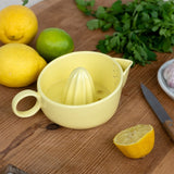 Ceramic lemon juicer - Yellow
