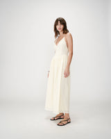 Flared long V-neck eyelet dress jaune Wimala