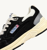 HYPERWAY SNEAKERS IN BLACK AND SILVER-TONE SUEDE AND MESH (WOMAN)