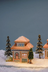 PADDYWAX 06 The East Side House Incense Tea Light Holder