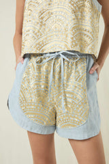 SHORTS NEW TRIANGLE - LIGHT GREY/GOLD