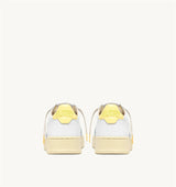 MEDALIST LOW SNEAKERS IN WHITE AND LEMON MERINGUE LEATHER (WOMAN)