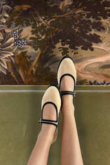 MARY JANE - THEODORA