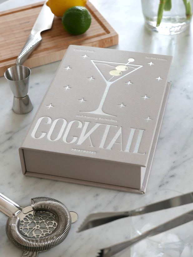 THE ESSENTIALS COCKTAIL TOOLS