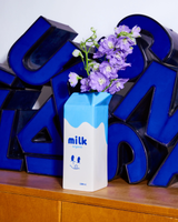 FLUID MARKET Vase Milk
