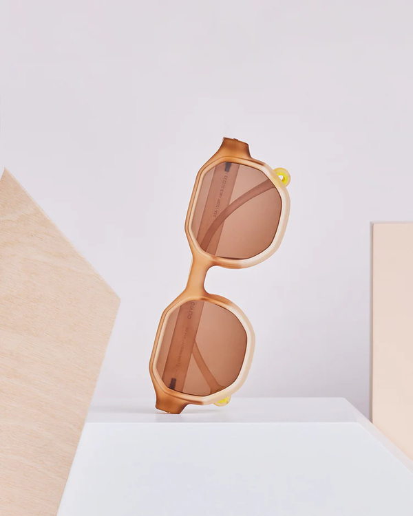 ADULTCreative Edition D Sunglasses-Colorblock Sand