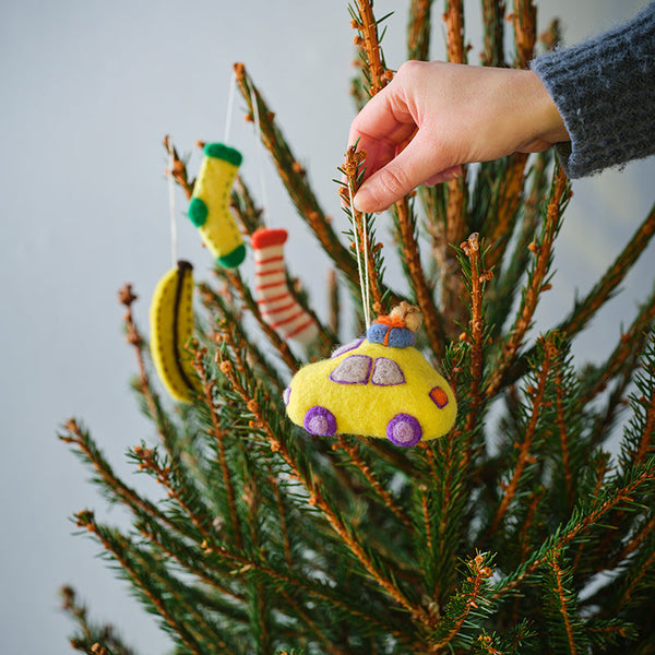 AVEVA DESIGN LITTLE HANGINGS CAR