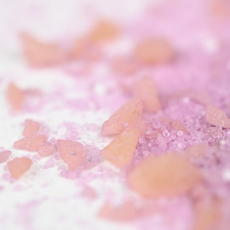 BATH CRACKLING SALTS - PINK COLOR