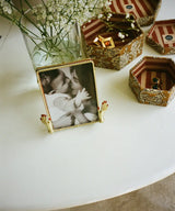 Bella Hand Frame Large
