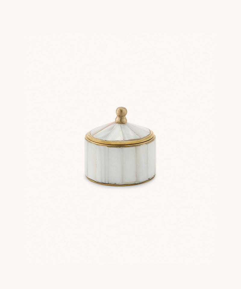 Chelsey Pearly Circus Box White Brass