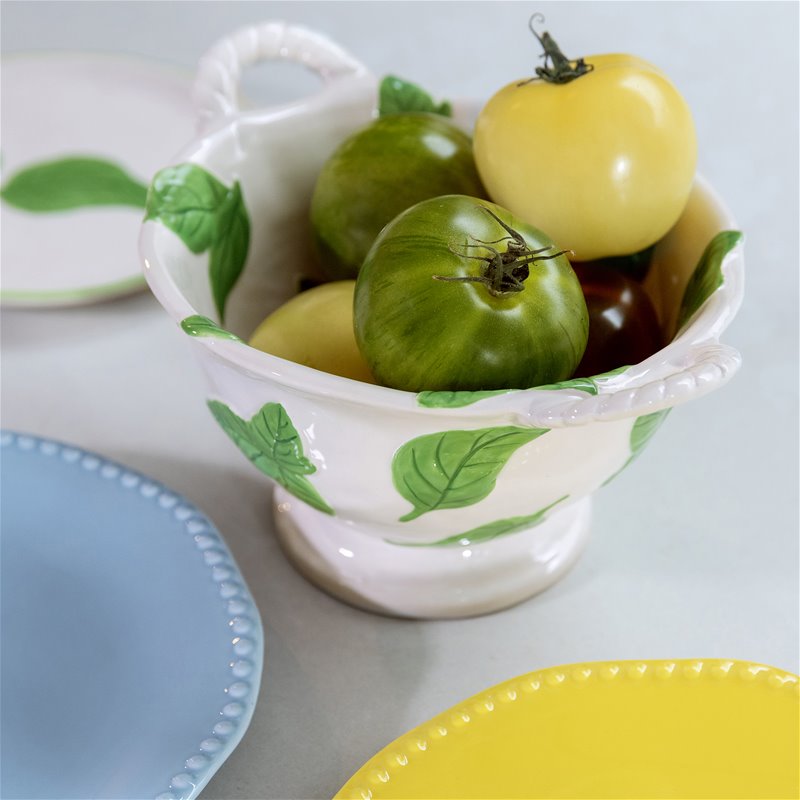 Colander basil