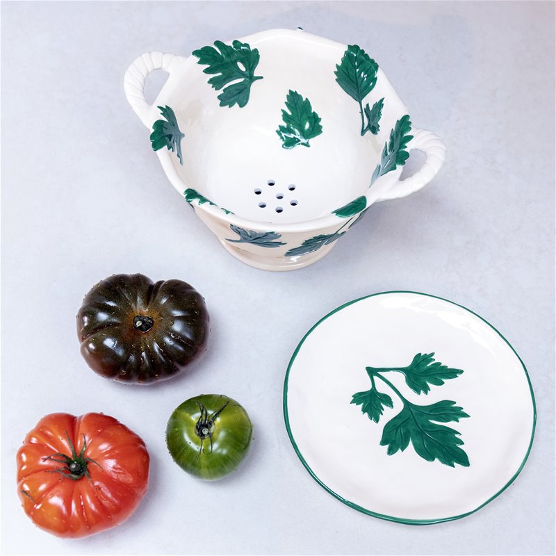 Colander parsley