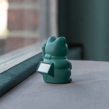 DONKEY Lucky Cat Solar Green