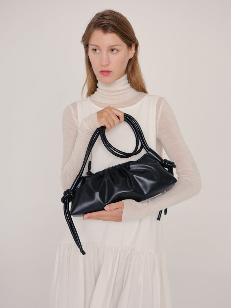 DUMPLING BAG - BLACK