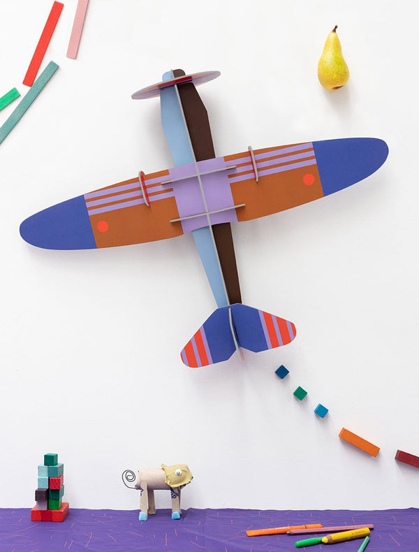 Deluxe Proppeller plane