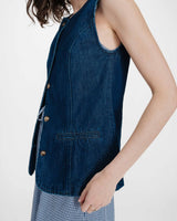 Fitted sleeveless denim jacket with buttons mediumblue Vallon