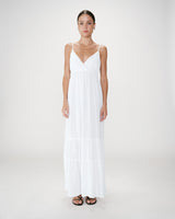 Flowing long cotton V-neck dress with straps white Wynora