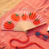 Hand fan tomatoes