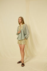 SHORTS NEW TRIANGLE ATTACHED BELT - STONE/GOLD