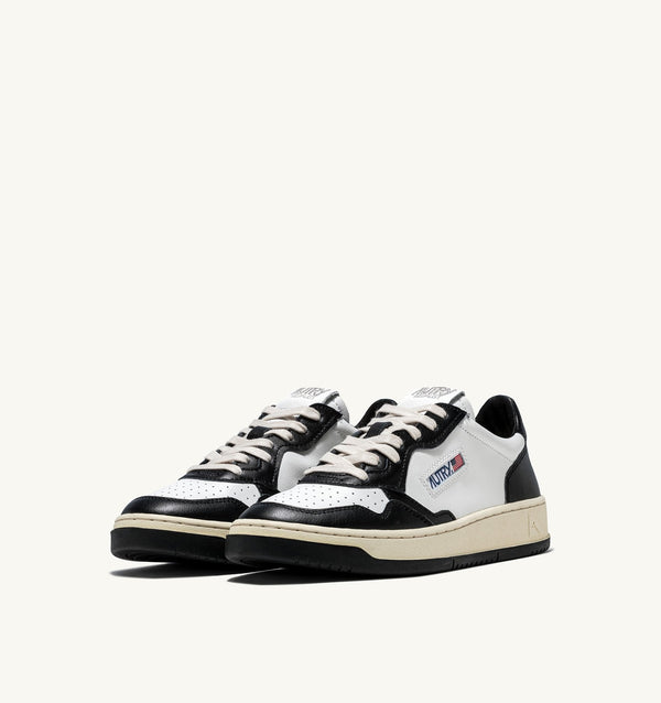 MEDALIST LOW BICOLOR SNEAKERS IN WHITE AND BLACK LEATHER (MAN)