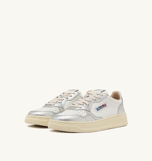 MEDALIST LOW BICOLOR SNEAKERS IN WHITE AND SILVER LEATHER (WOMAN)