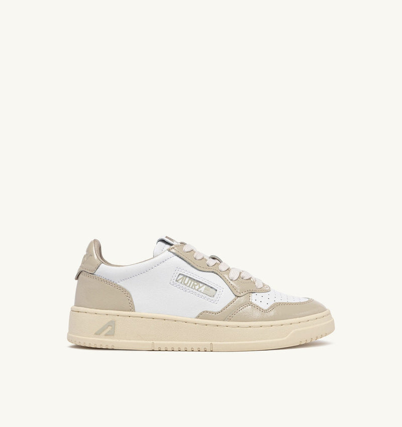 MEDALIST LOW SNEAKERS IN WHITE AND TIDAL FOAM LEATHER (WOMAN)