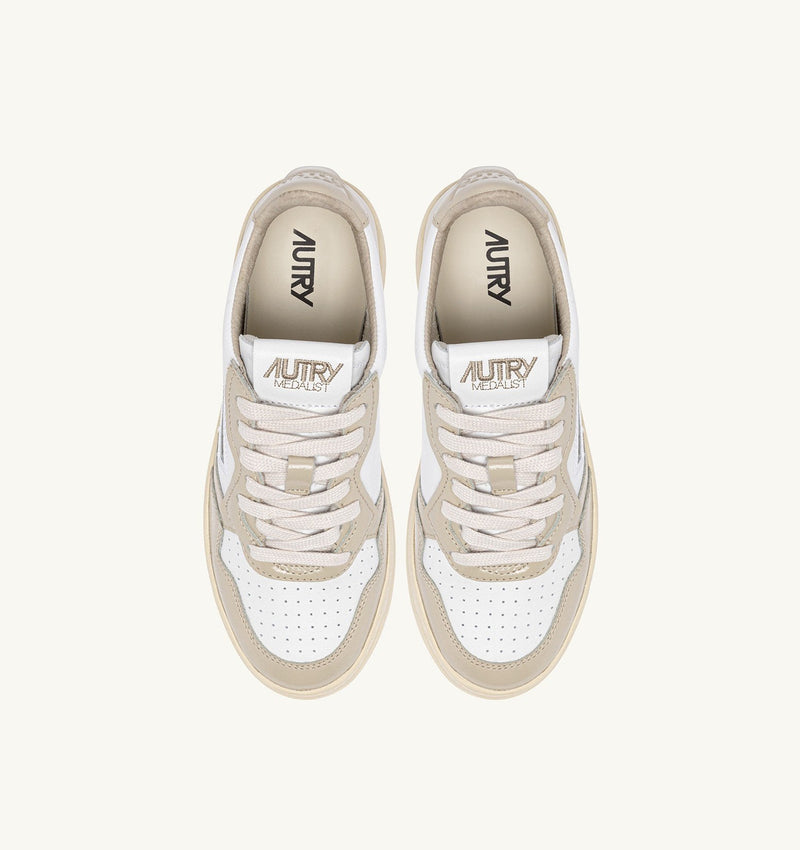 MEDALIST LOW SNEAKERS IN WHITE AND TIDAL FOAM LEATHER (WOMAN)