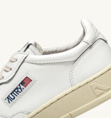 MEDALIST LOW SNEAKERS IN WHITE LEATHER (WOMAN)