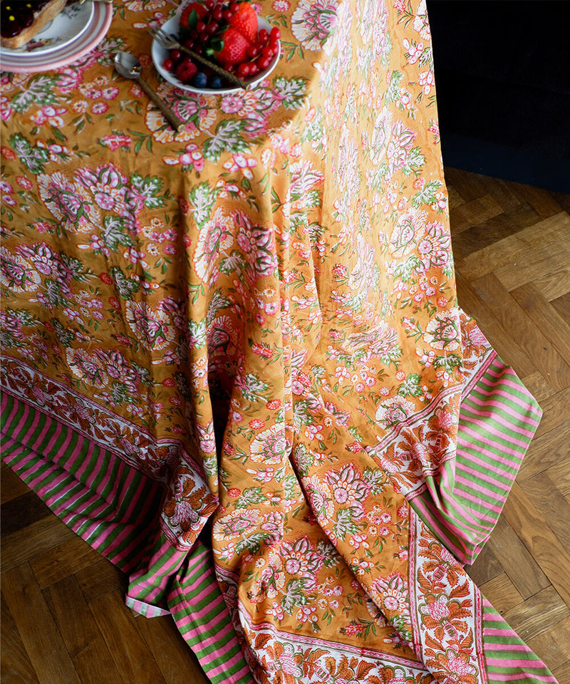 Marigold Single Throw in Tote Bag