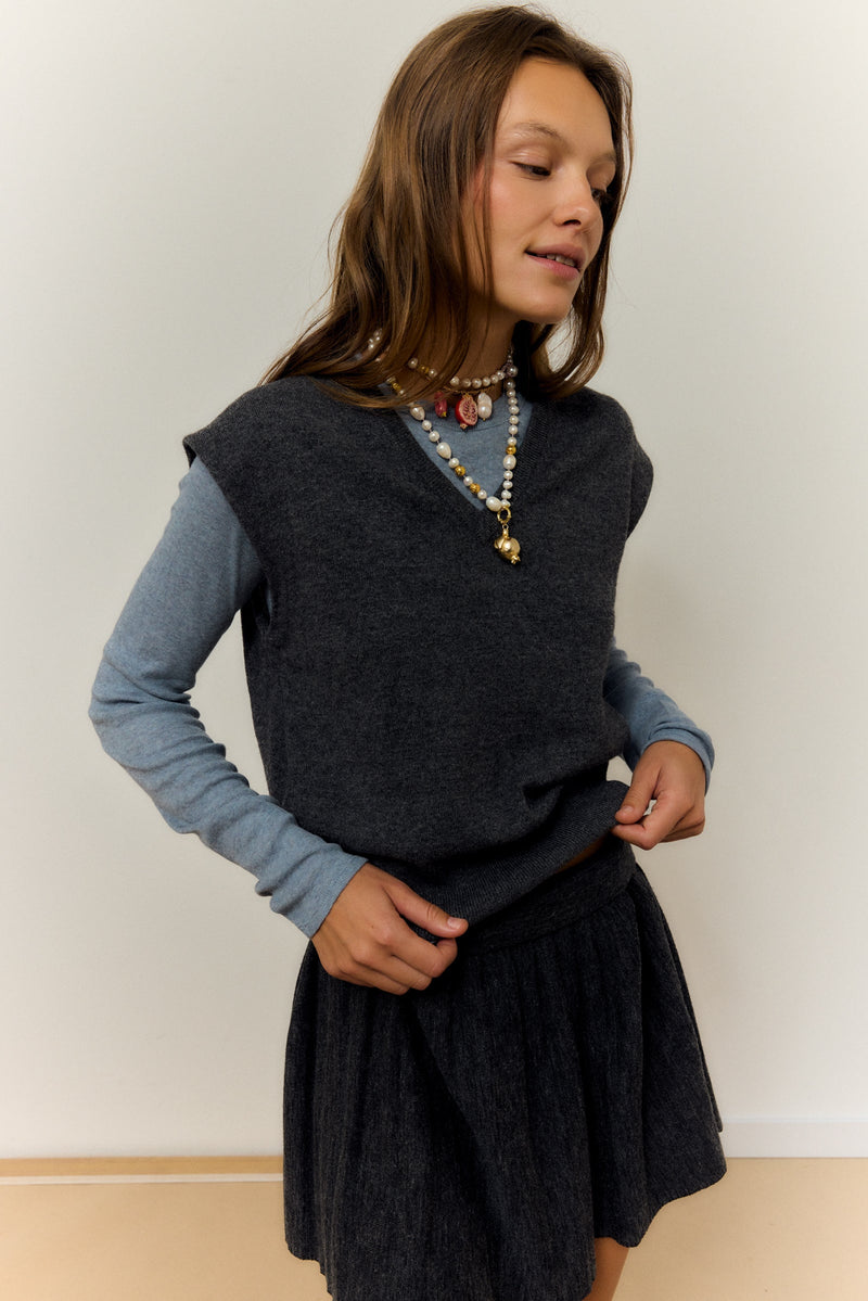 NECKLACE HALF-POMEGRANATE