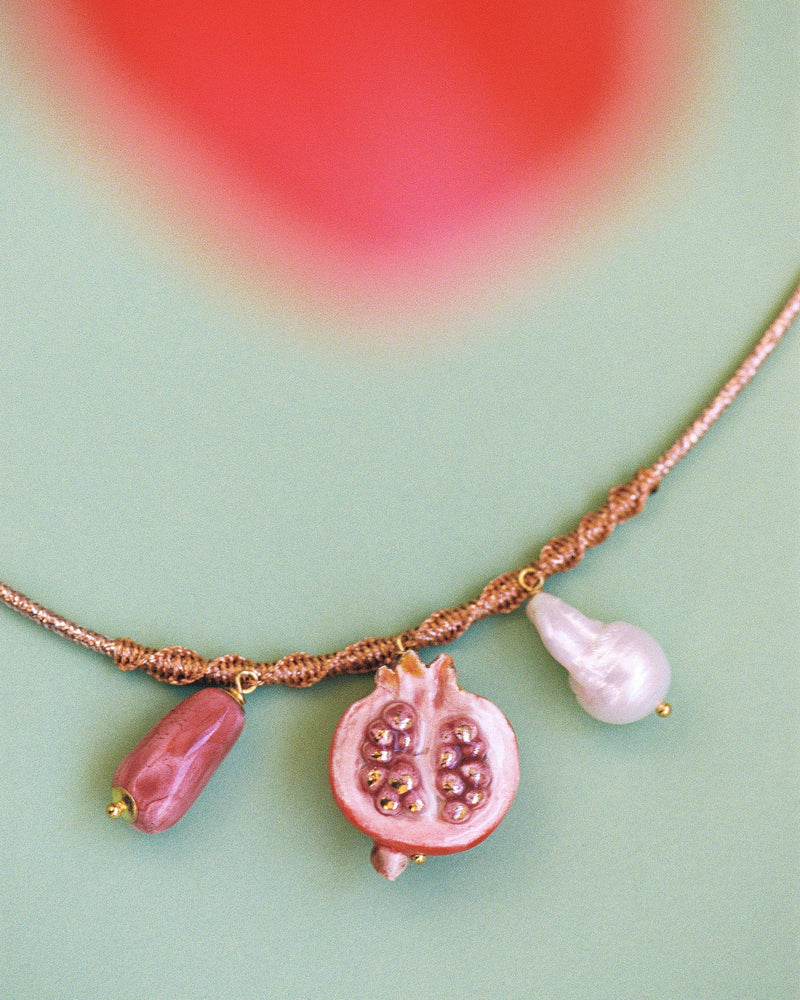 NECKLACE HALF-POMEGRANATE