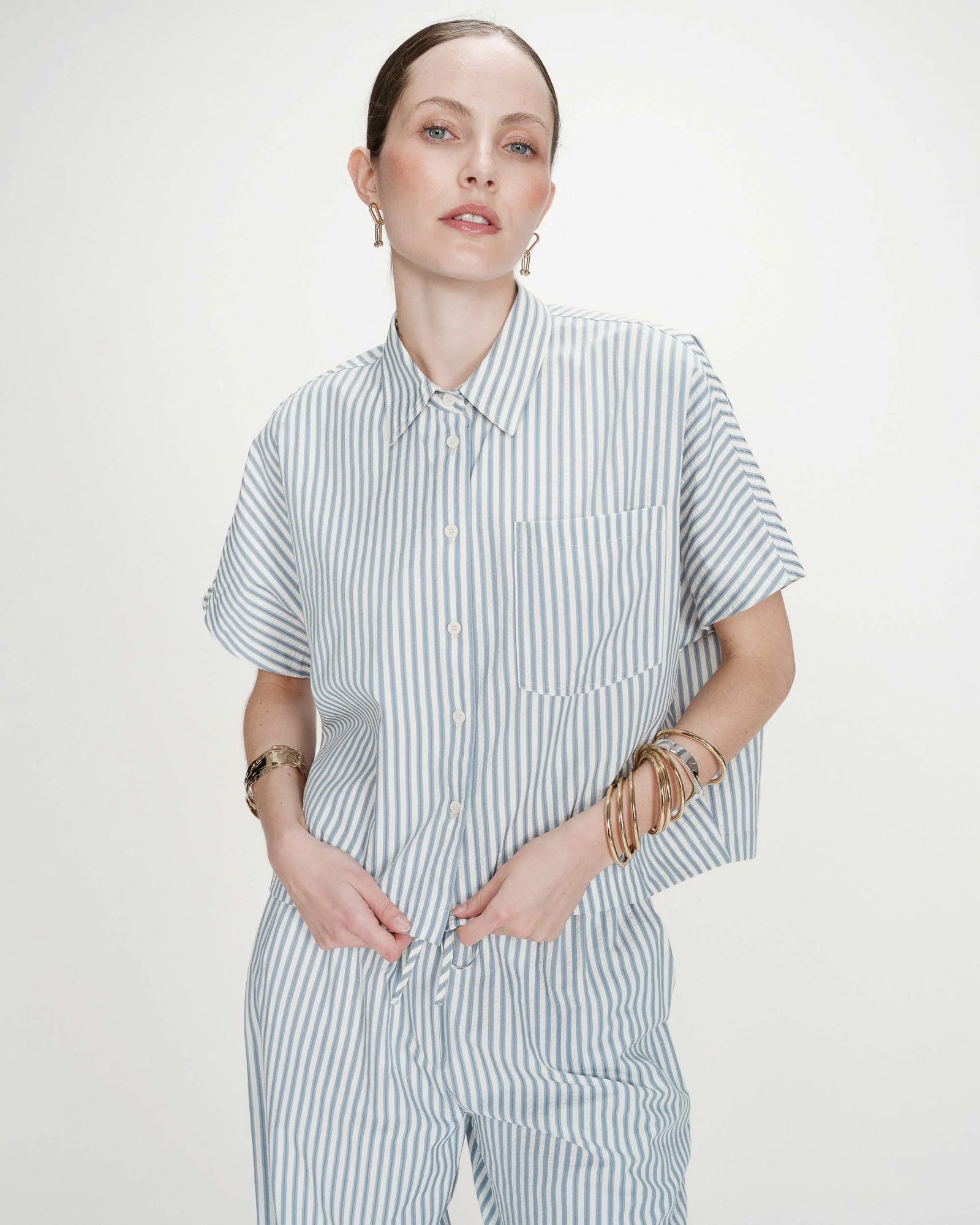 Oversized striped short-sleeve shirt bleuet Vercia – ANOTHER STORY