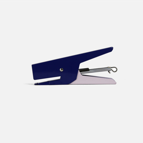 PAPIER TIGRE Stapler - Cobalt Pink