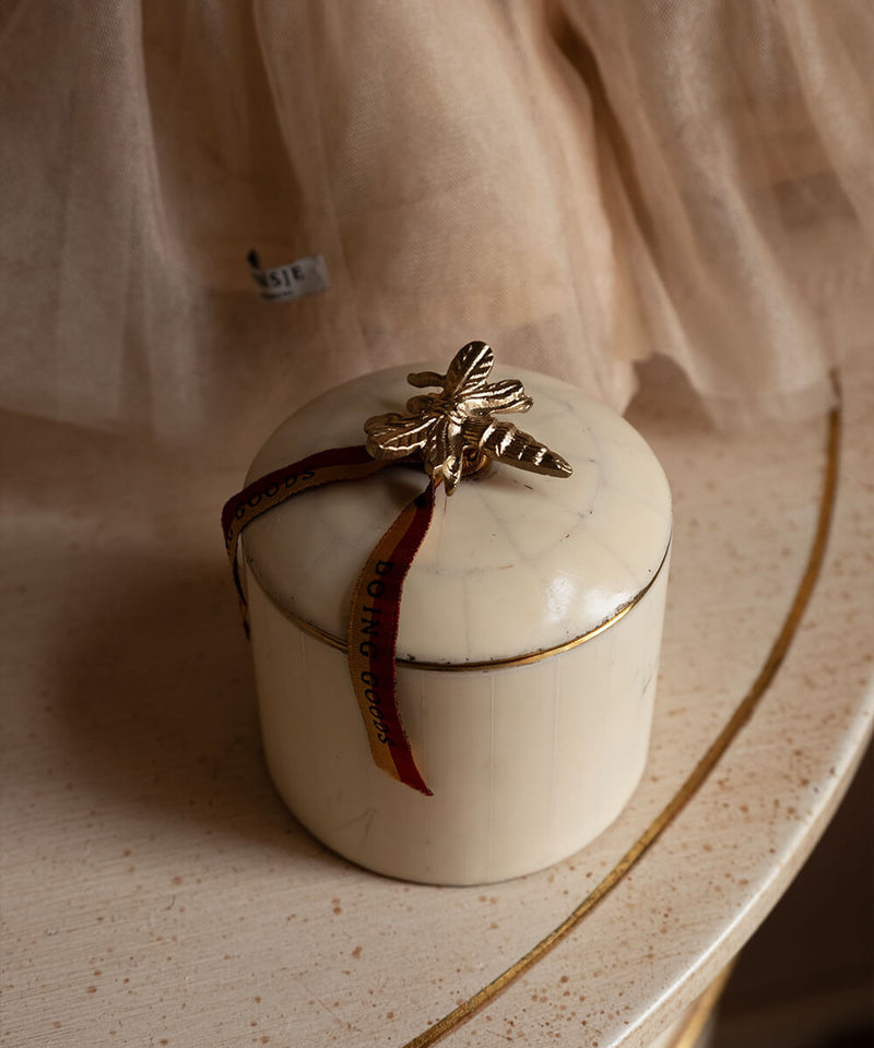 Queen Bee Circus Box Large White