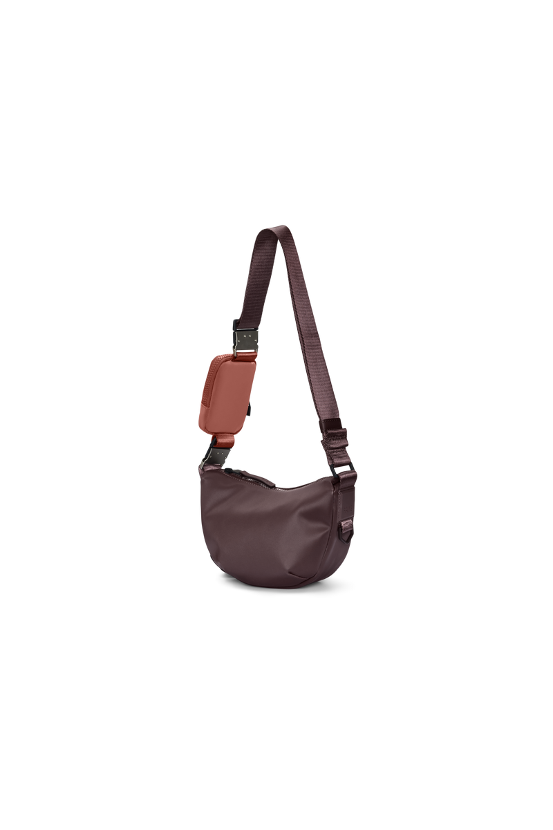 Rains Valera Shoulder Bag Mini W3 Depth