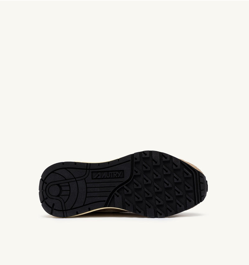 REELWIND LOW SNEAKERS IN PEPPER AND WHITE SUEDE AND NYLON (MAN)