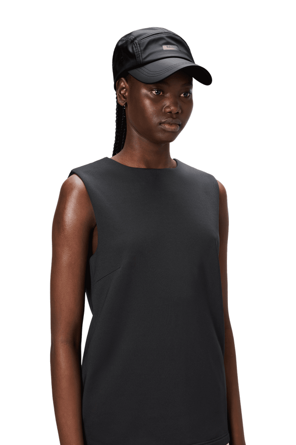 Rains 5 Panel Cap W1 Black