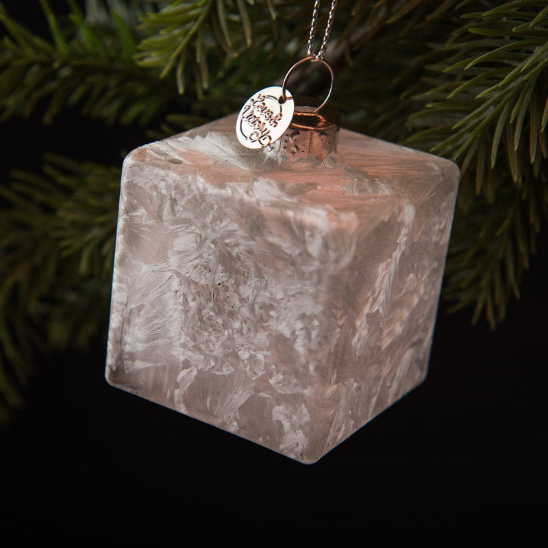 SET OF SIX ICE CUBES ORNAMENT