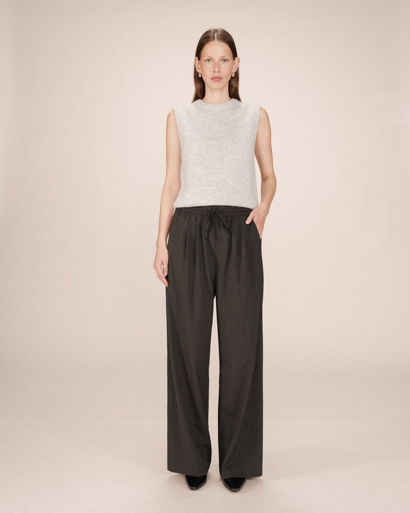 STAY_FW2513017_ANTHRACITE