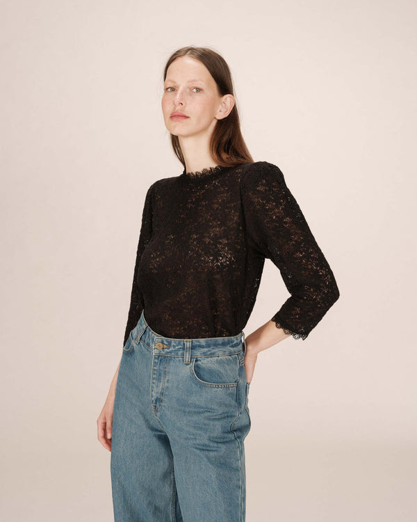 STELLA_FW2517012_NOIR