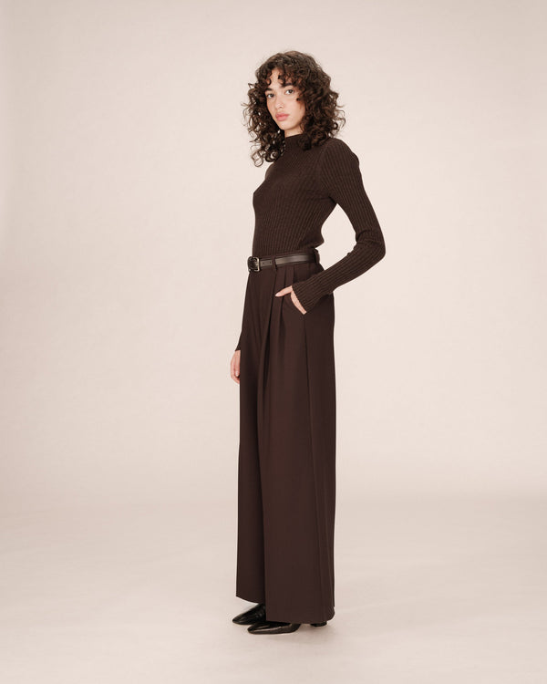 STORY_FW2513014_CHOCOLAT