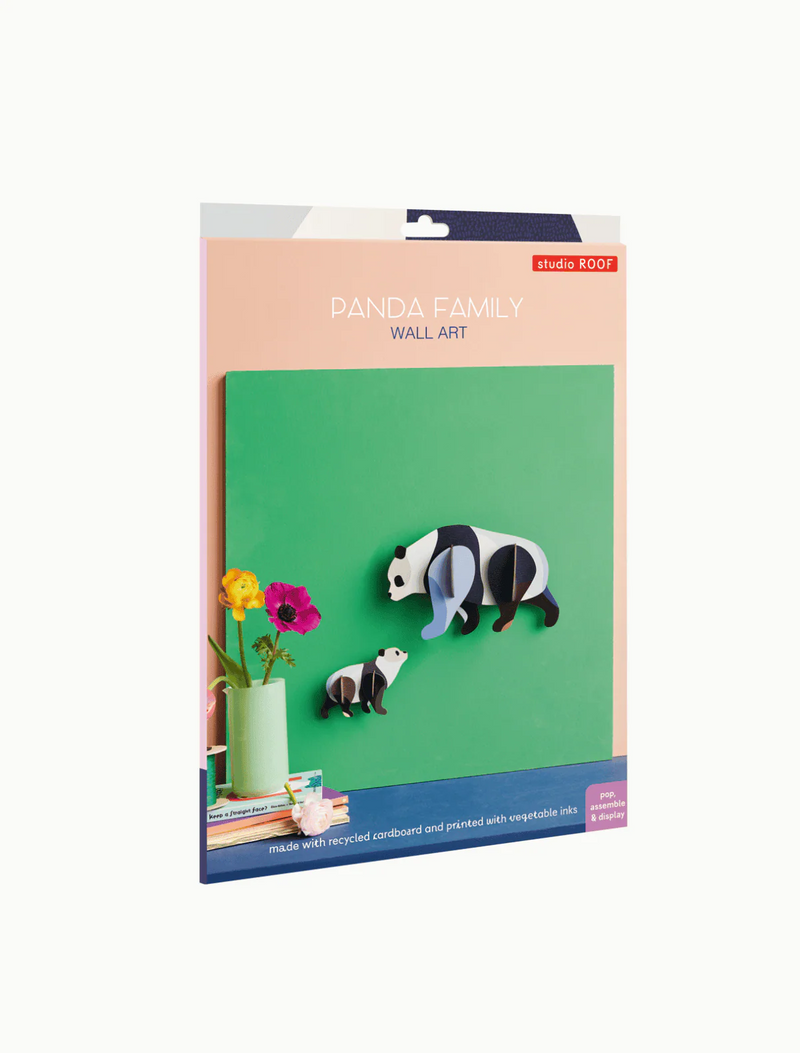 Big Wild Animals - Panda Family