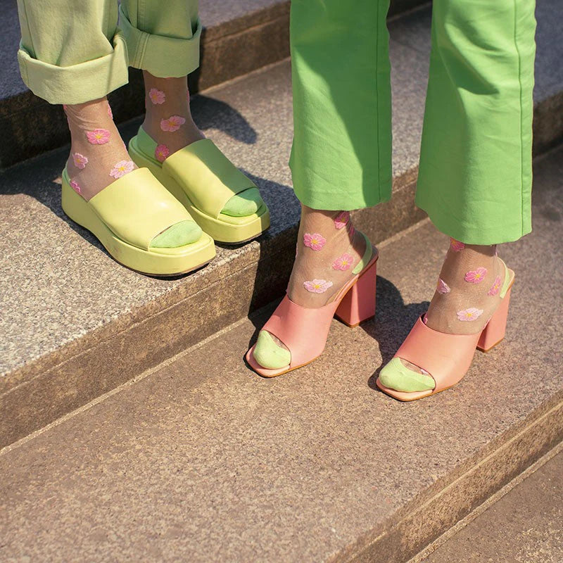 Sakura transparent socks