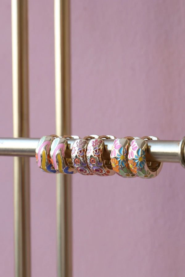 Sunlight Goldplated Hoop Huggie Stripes Multi