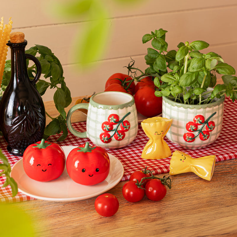 Sass and Belle Tomato Salt Pepper Shakers