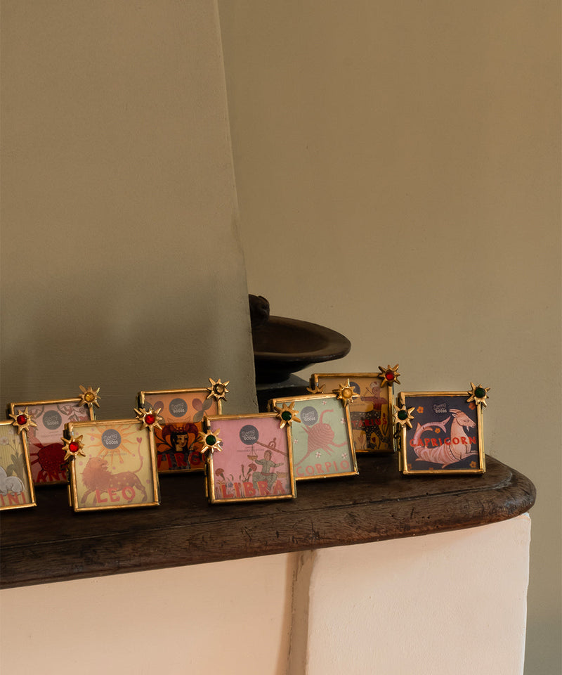 Zodiac Capricorn Frame Mini