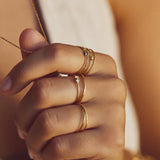 RING GRAND TRESORS : CRISTAL/WHITE OPAL