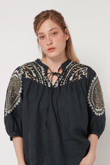 BLOUSE SHORT SLEEVE PAISLEY - CHARCOALGOLD_1