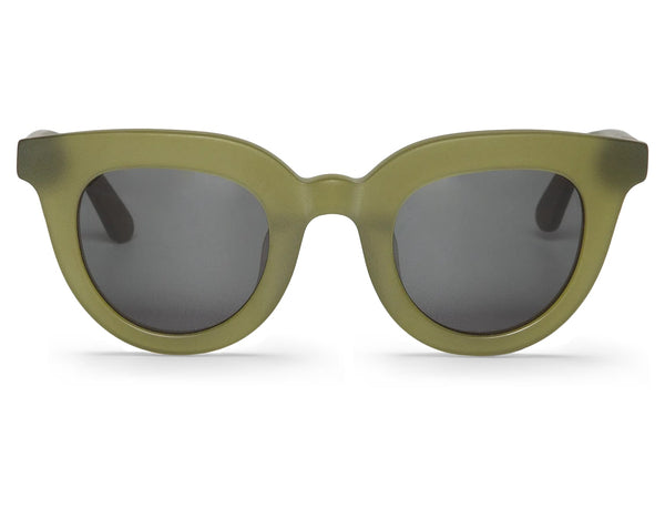 MATTE BASIL HAYES WITH CLASSICAL LENSES