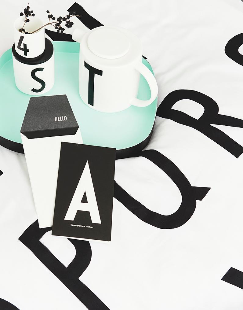 Design Letters Personal Card